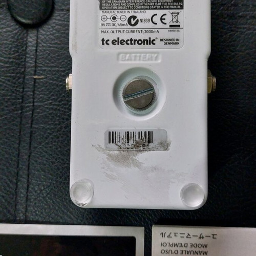 TC Electronic Polytune classic guitar bass tuner like new