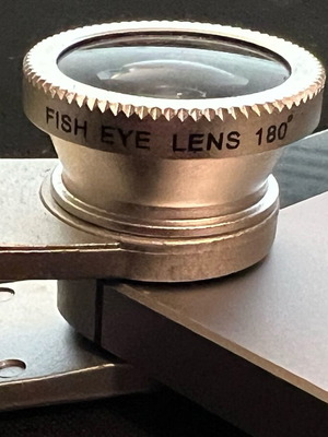 Fisheye 180° mobile camera adapter like new