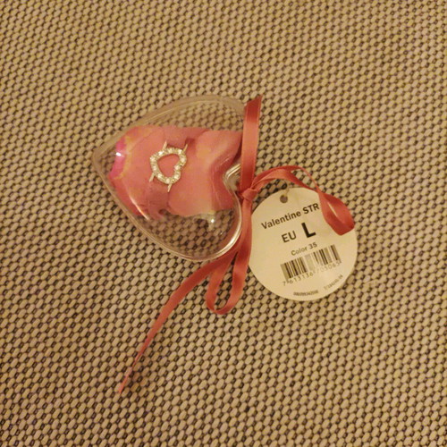 Triumph pink string new, limited edition, size L, pack of 2