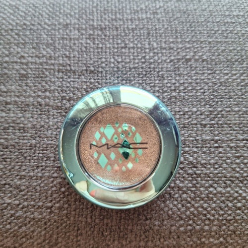 MAC Jelly Shine Eye Shadow, Glimmer for Breakfast