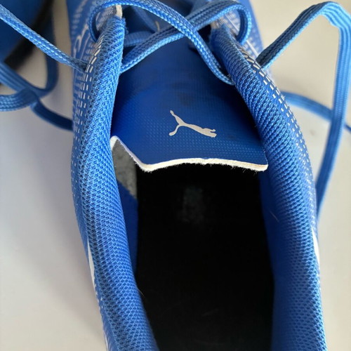 Puma Attacanto II FG/AG junior 37 like new blue football shoes