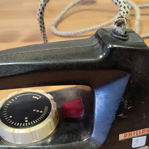Philips iron old used, non-working