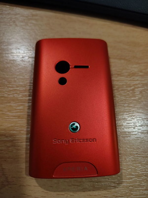 Заден капак Sony Ericsson Xperia X10 Mini червен като нов