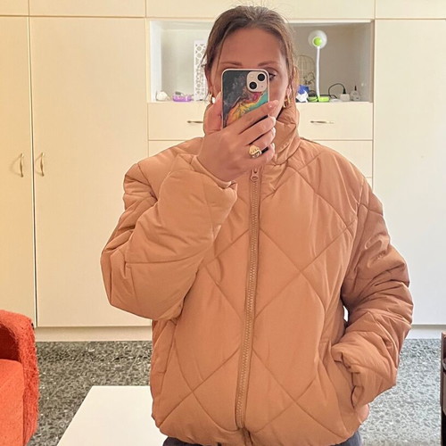 Admiral jacket size M beige quilted puffer like new