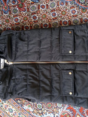 Sugarfree velour sleeveless jacket for 10-year-old girl like new, black