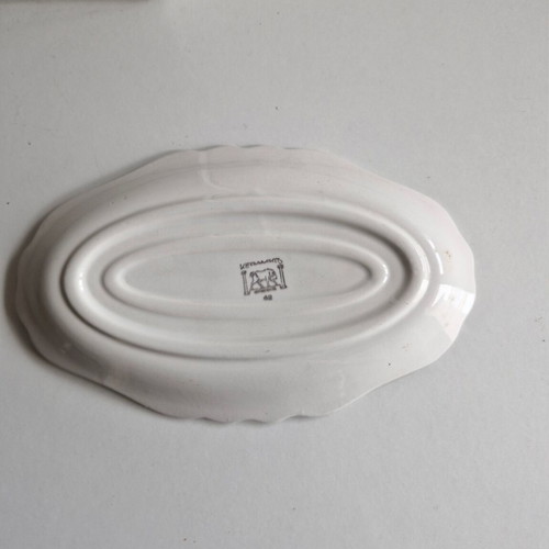 Small oval Kerameikos platter used