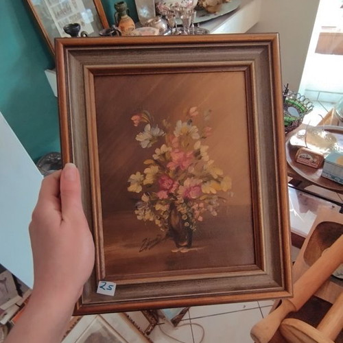 Painting Flowers in Frame like new