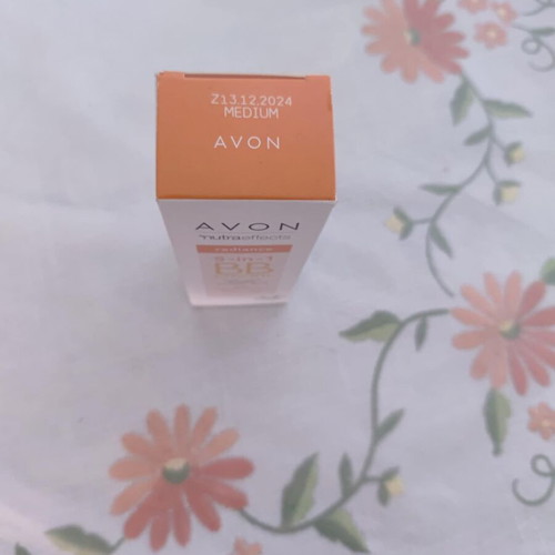 Avon Nutra Effects Radiance 5-in-1 BB Cream SPF 15, medium