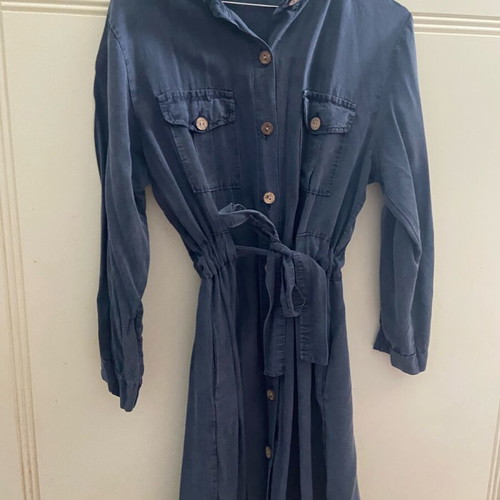 Toi&Moi dress like new, shirt style with belt, blue, size S