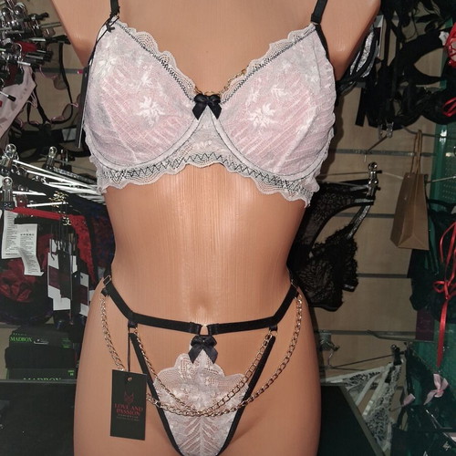 Love and Passion Underwear set new, pink with black details
