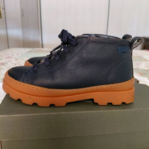 Camper boots for boys size 32 like new, blue