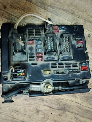 BSM μονάδα για Peugeot 307 BSM B3 Delphi 9650664080 μεταχειρισμένη