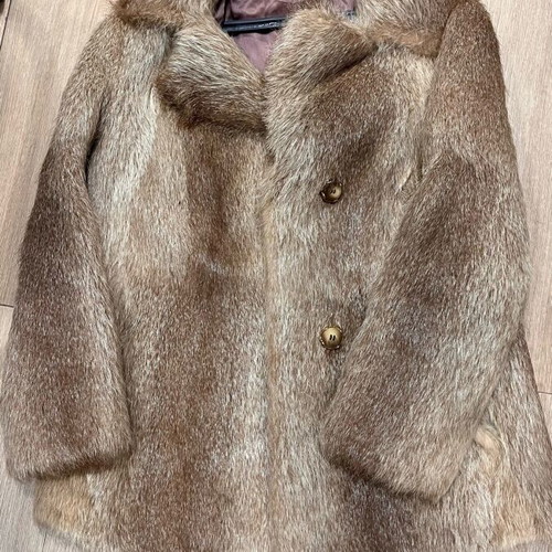 Real women's fur like new, size 50, beige brown