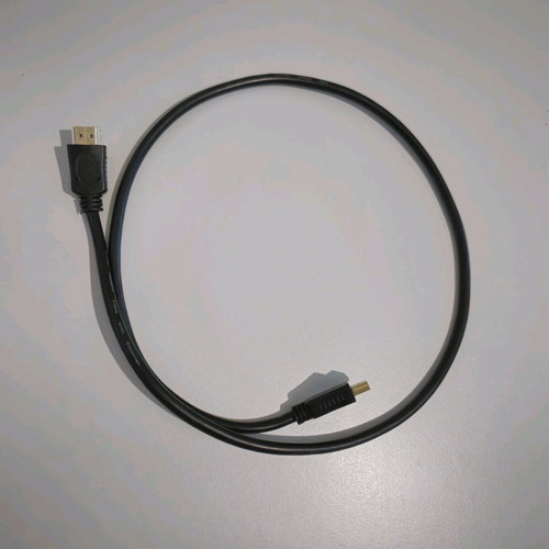 Various cables like new for consoles and TVs