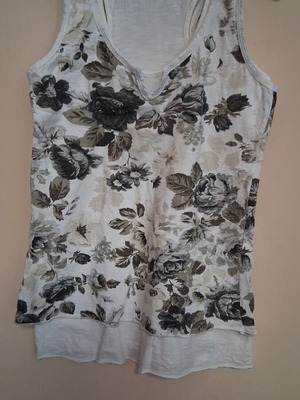 Blouse like new, white