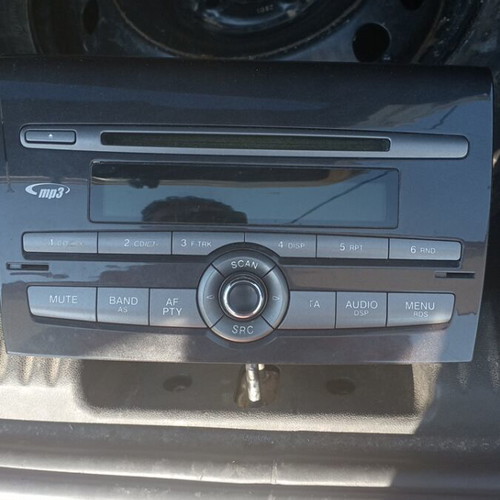Fiat Bravo 2 car stereo used, excellent working condition