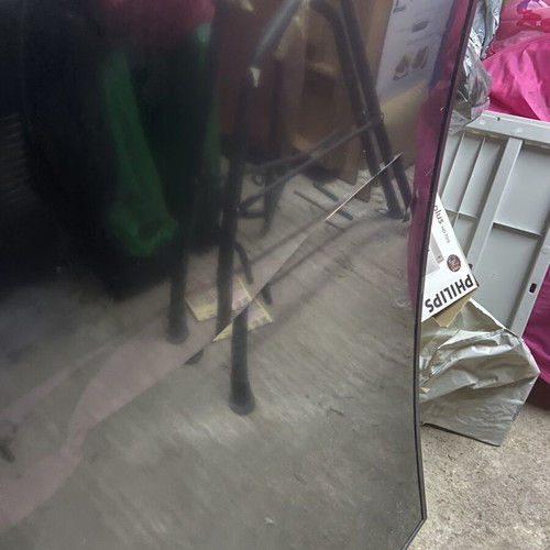Samsung 49 Curved TV and Turbox 40 TV used, broken panels