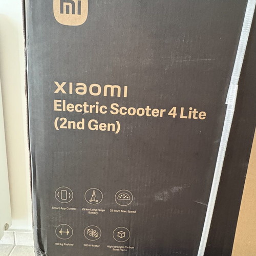 Xiaomi Electric Scooter 4 Lite Gen2 new with 2-year warranty