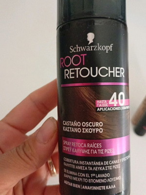 Schwarzkopf Root Retoucher σπρέι κάλυψης ρίζας σε καστανό σκούρο, 120ml