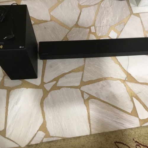 LG Soundbar SN7Y 3.1.2 Dolby Atmos, DTSX like new