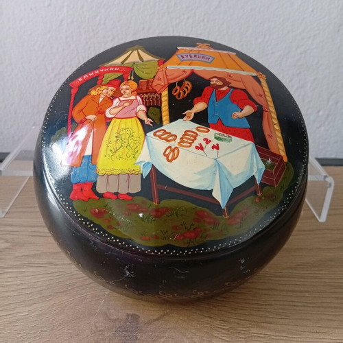 Vintage Russian Hand Painted Enamel Round Box, Metal Lacquer, 13cm