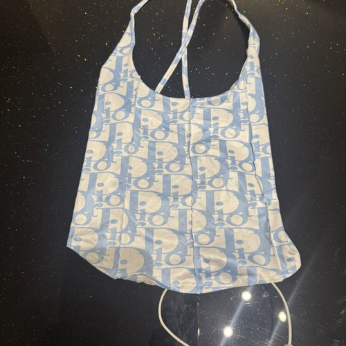 Luxury top size large turquoise like new