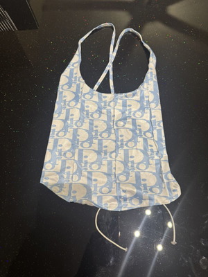 Luxury top size large turquoise like new