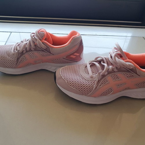 Asics women's athletic shoes like new, size 38, white and pink