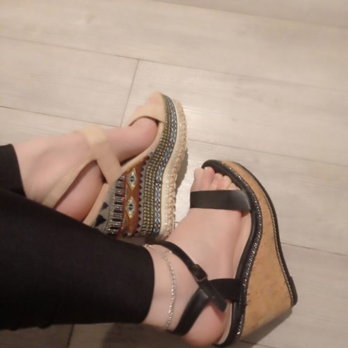 Platform sandals size 41 black new and beige lightly used