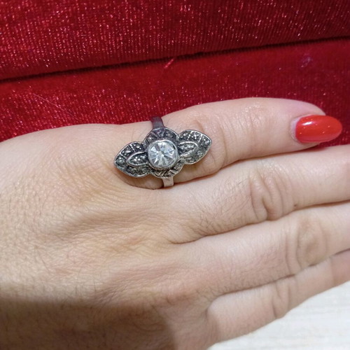 Vintage silver 925 ring with zircon new