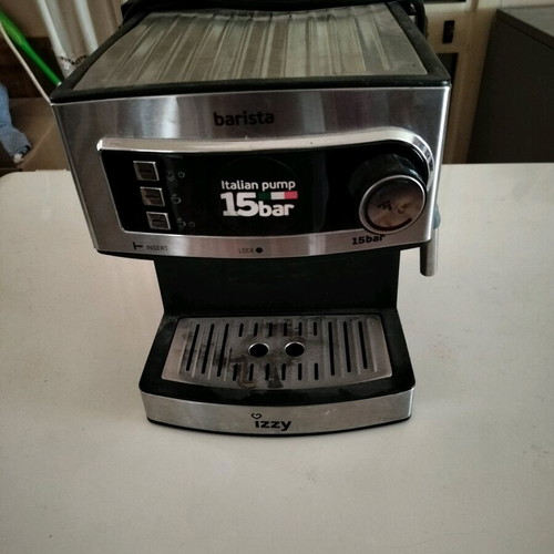 Izzy espresso coffee maker like new