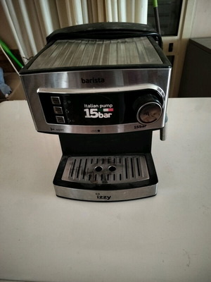 Izzy espresso coffee maker like new