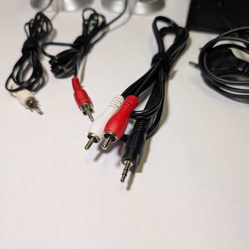 Trust SP-3200 2.1 computer speakers used