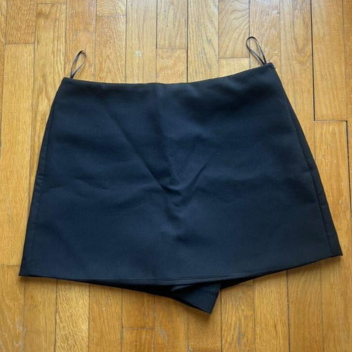 Zara skirt shorts like new, black, size L 40 12