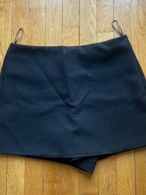 Zara skirt shorts like new, black, size L 40 12