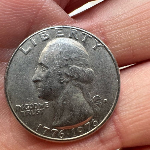 America Bicentenial 1776-1976 quarter dollar coin new
