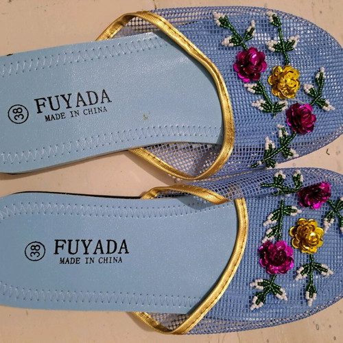 Pasoumaki slippers new, size 38, black and light blue