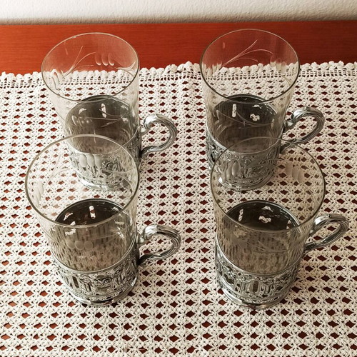Set of vintage Art Nouveau 1960 glass holders with glasses like new