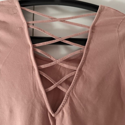 Bershka dusty pink top like new with criss cross back size medium