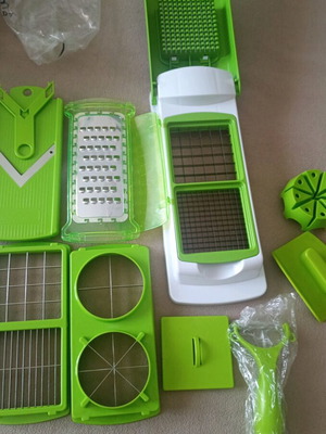 Vegetable and fruit slicer new without container