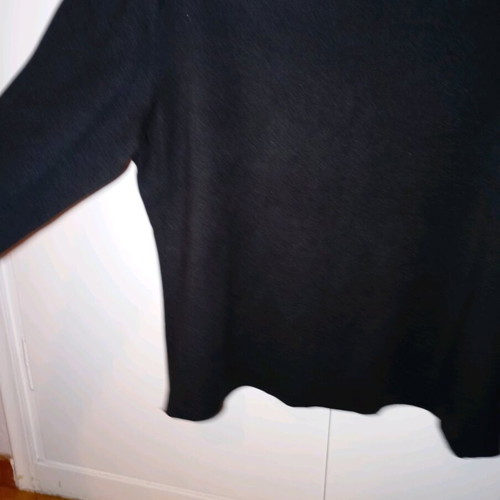 Black elastic blouse like new