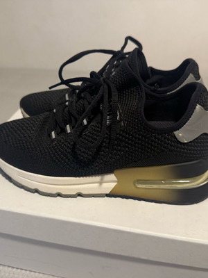 Ash sneakers used, size 39, black athletic shoes