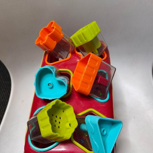 ELC Learning Bus Toy for Shapes and Colors like new