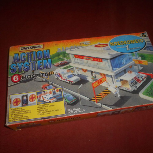 Matchbox Action System Hospital vintage toy 1996, like new