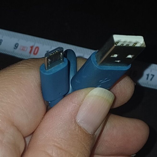 USB-A to Micro USB charging and data transfer cable, blue, approx. 20 cm
