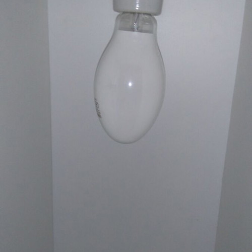Venture High Pressure Mercury Lamp E27 125W like new