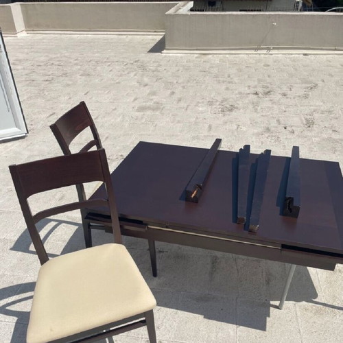 Dining set like new in excellent condition