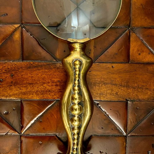 Vintage magnifying glass made of brass like new
