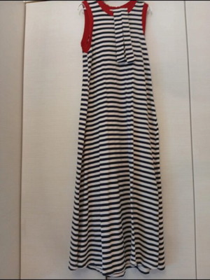 Mamoush dress new with belt and side slit, size S/M, blue and red