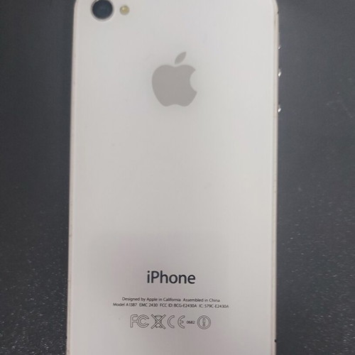 Apple iPhone 4s collector phone with case and 5 cables